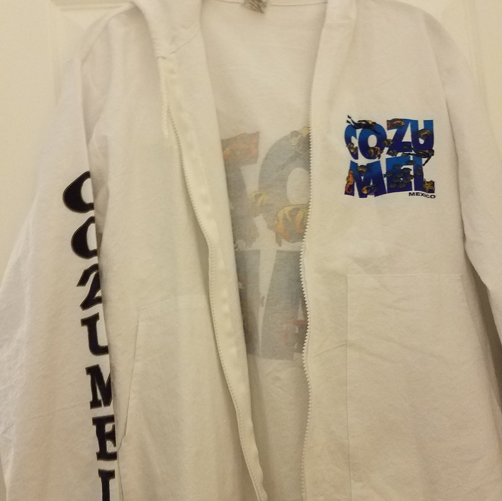 La Iguana Lightweight Hooded Jacket